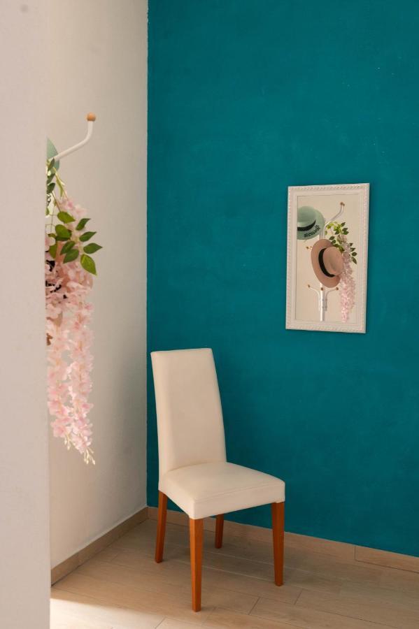 소토마리나 Dimora Rossa B&B 외부 사진