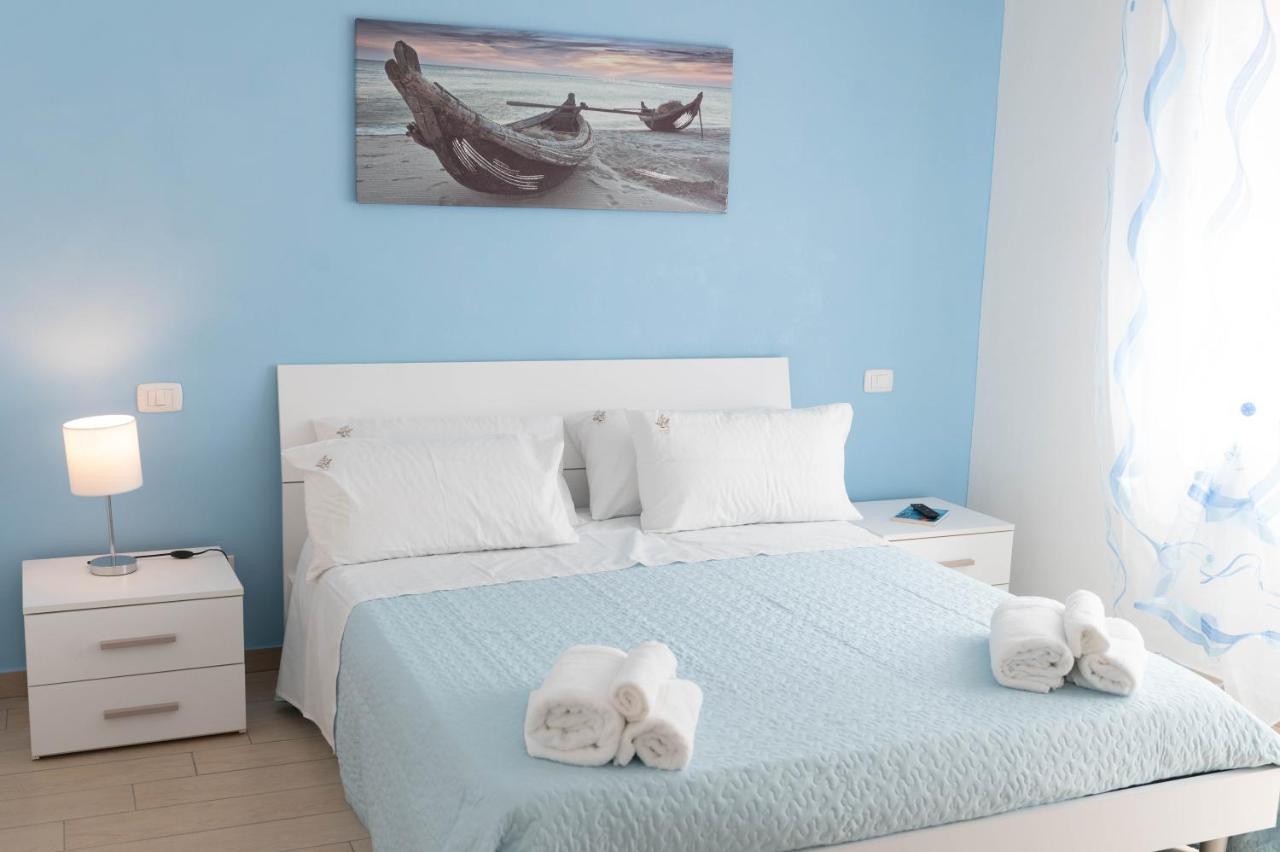 소토마리나 Dimora Rossa B&B 외부 사진